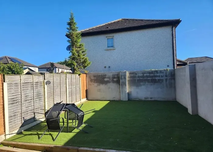 Unique 3bedrooms Near & Airport Дублин