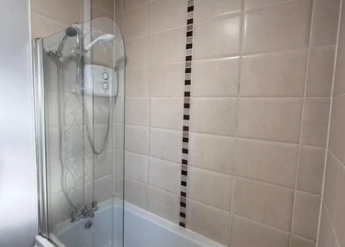 Unique 3bedrooms Near & Airport Дом отдыха Дублин