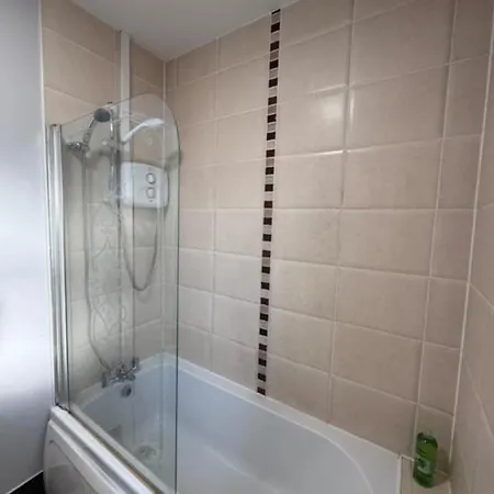 Unique 3bedrooms Near & Airport Prázdninový dům Dublin